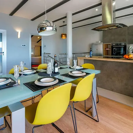 In 5597 Apartment Crikvenica