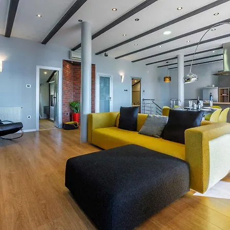 Apartment In 5597 Crikvenica
