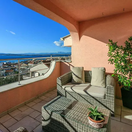 In 5597 Apartment