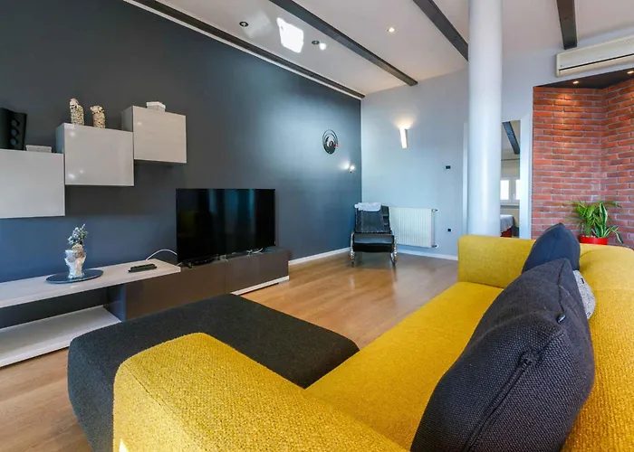 In 5597 * Crikvenica