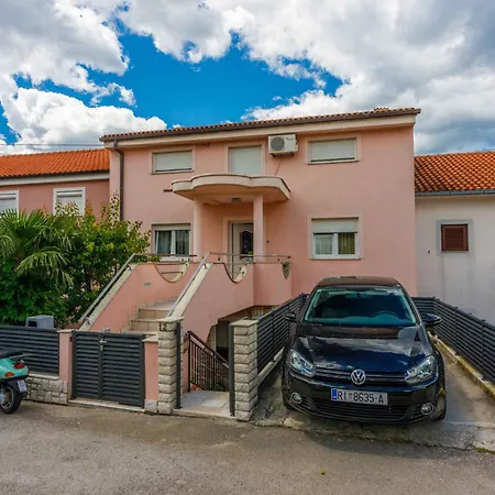 Apartment In 5597 Crikvenica